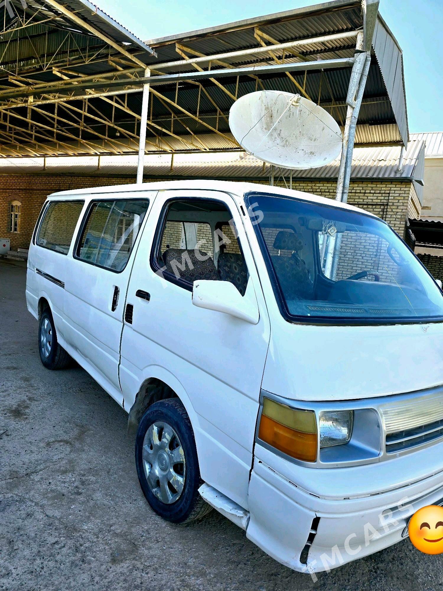 Toyota Hiace 1999 - 49 000 TMT - Mary - img 2