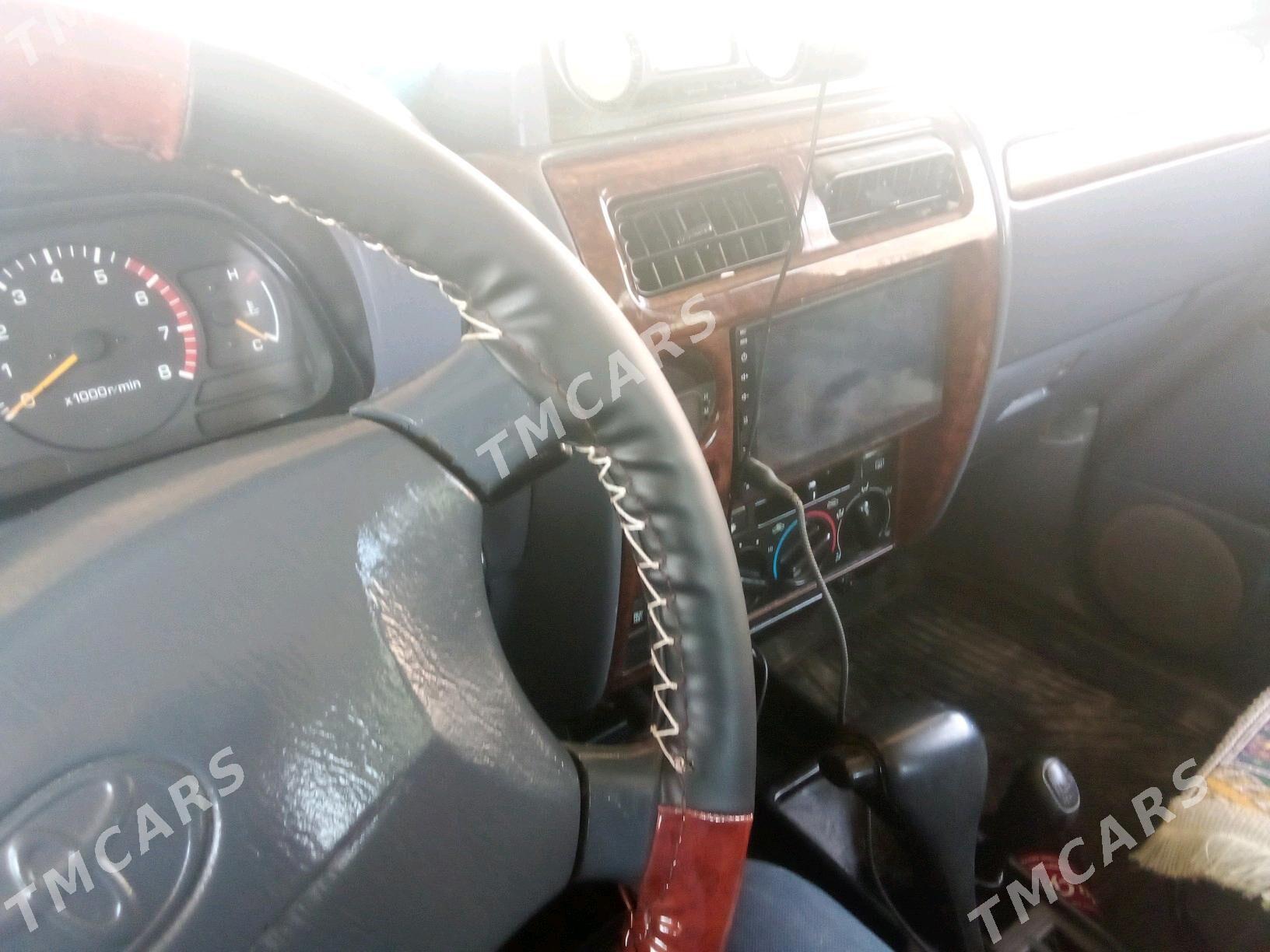Toyota Land Cruiser Prado 2000 - 160 000 TMT - Gurbansoltan Eje - img 2