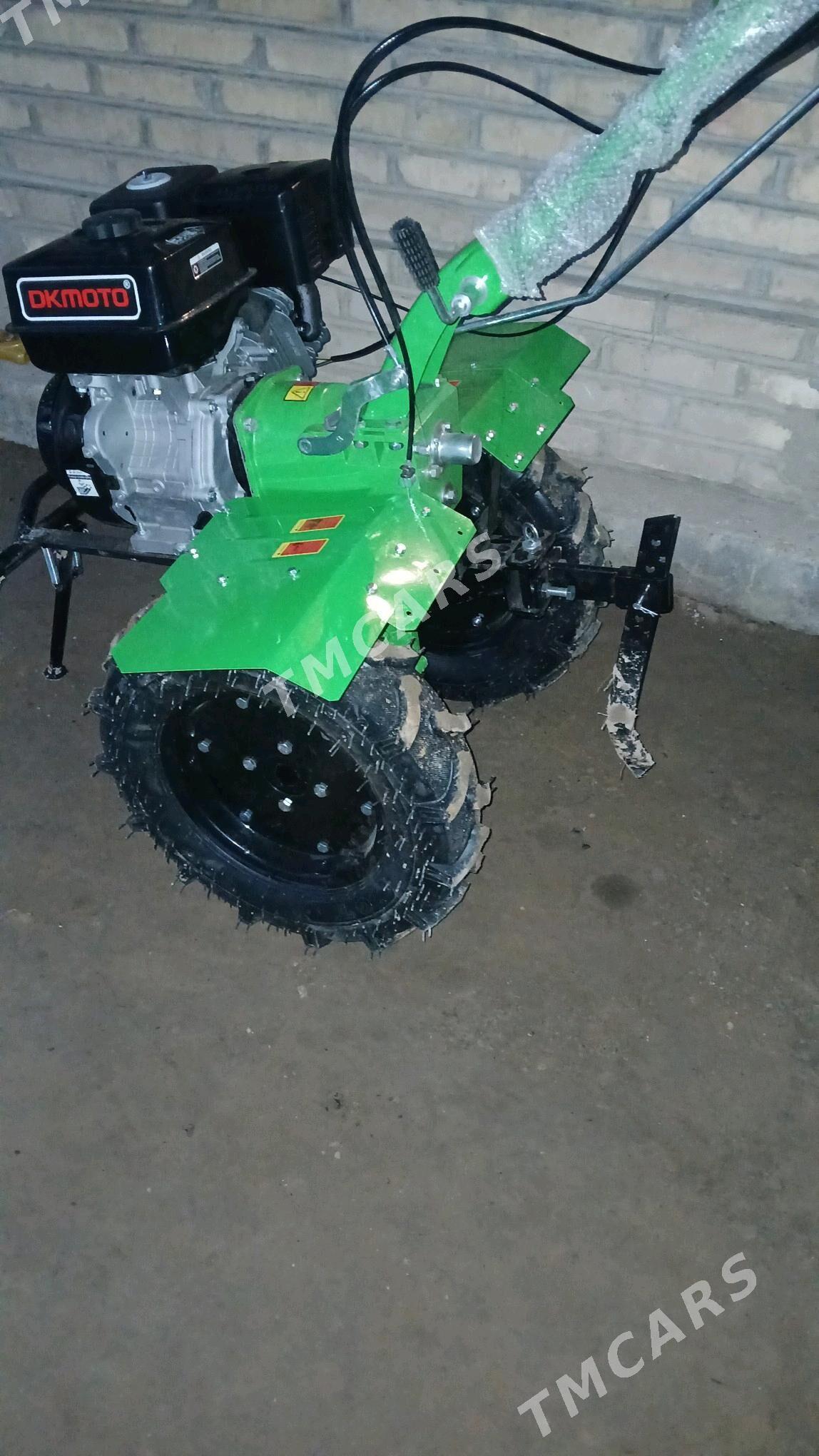 ýer sürỳän mini traktor - Sakarçäge - img 3