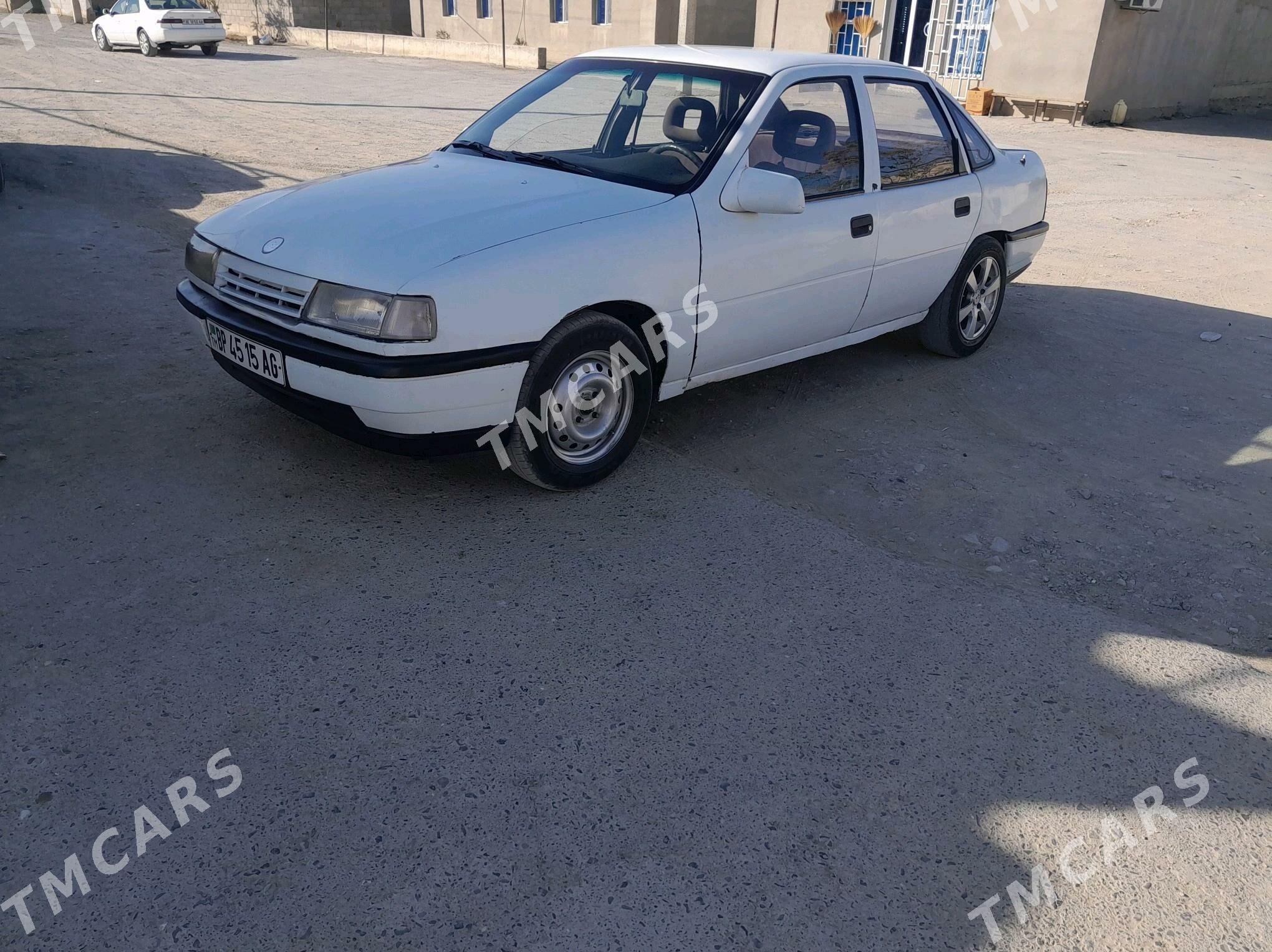 Opel Vectra 1991 - 21 000 TMT - Bäherden - img 4