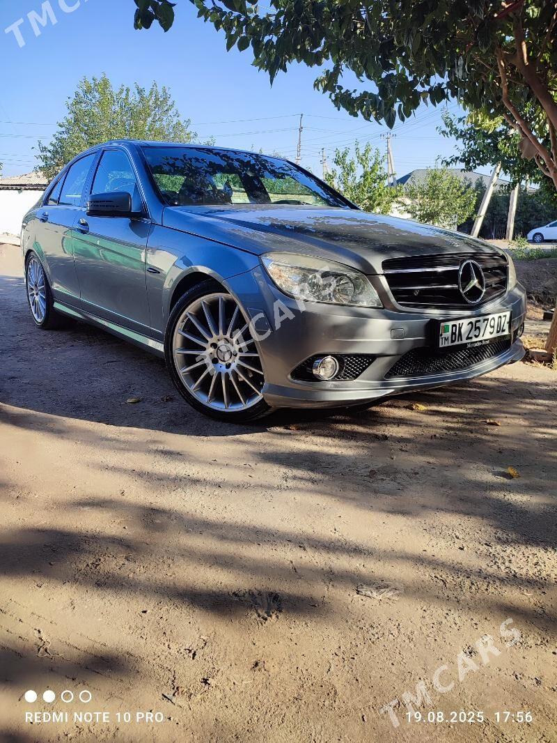 Mercedes-Benz C300 2009 - 240 000 TMT - Daşoguz - img 2