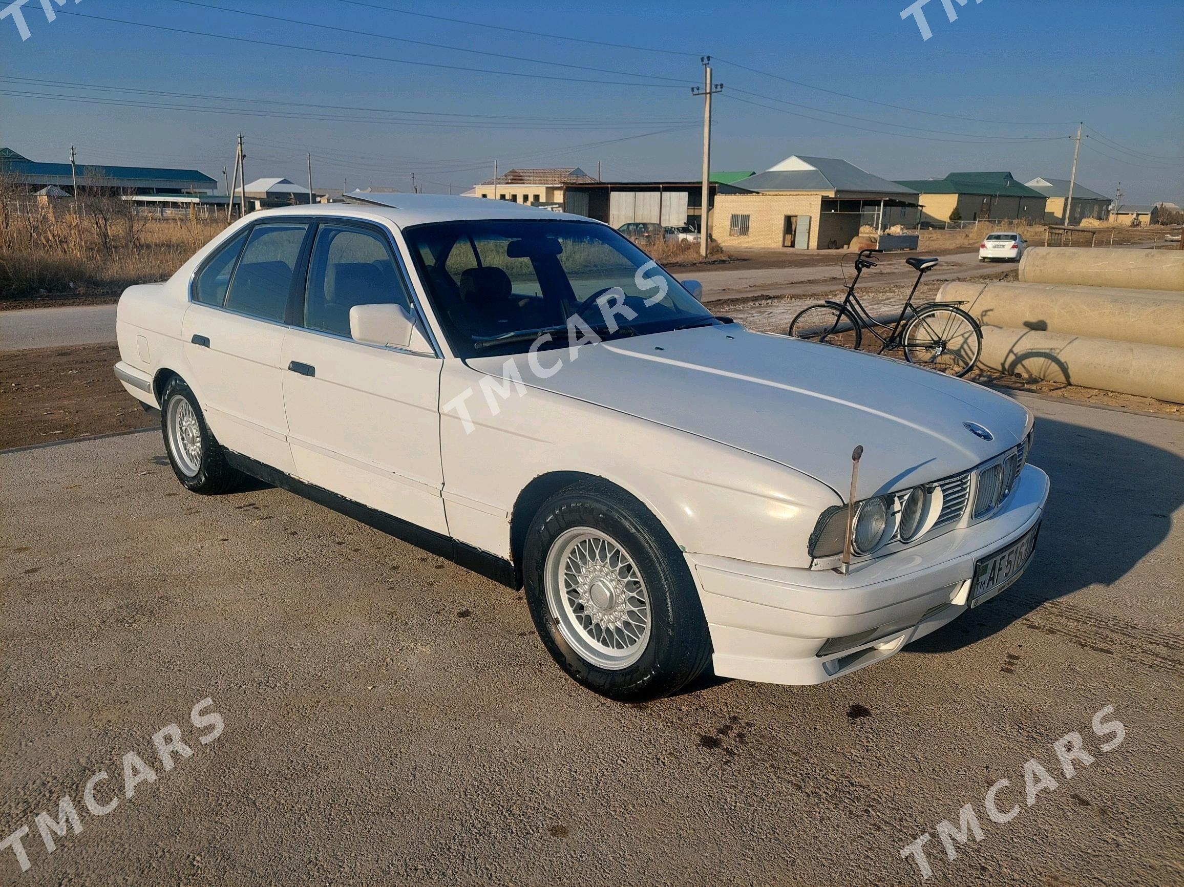 BMW 520 1989 - 45 000 TMT - Mary - img 3