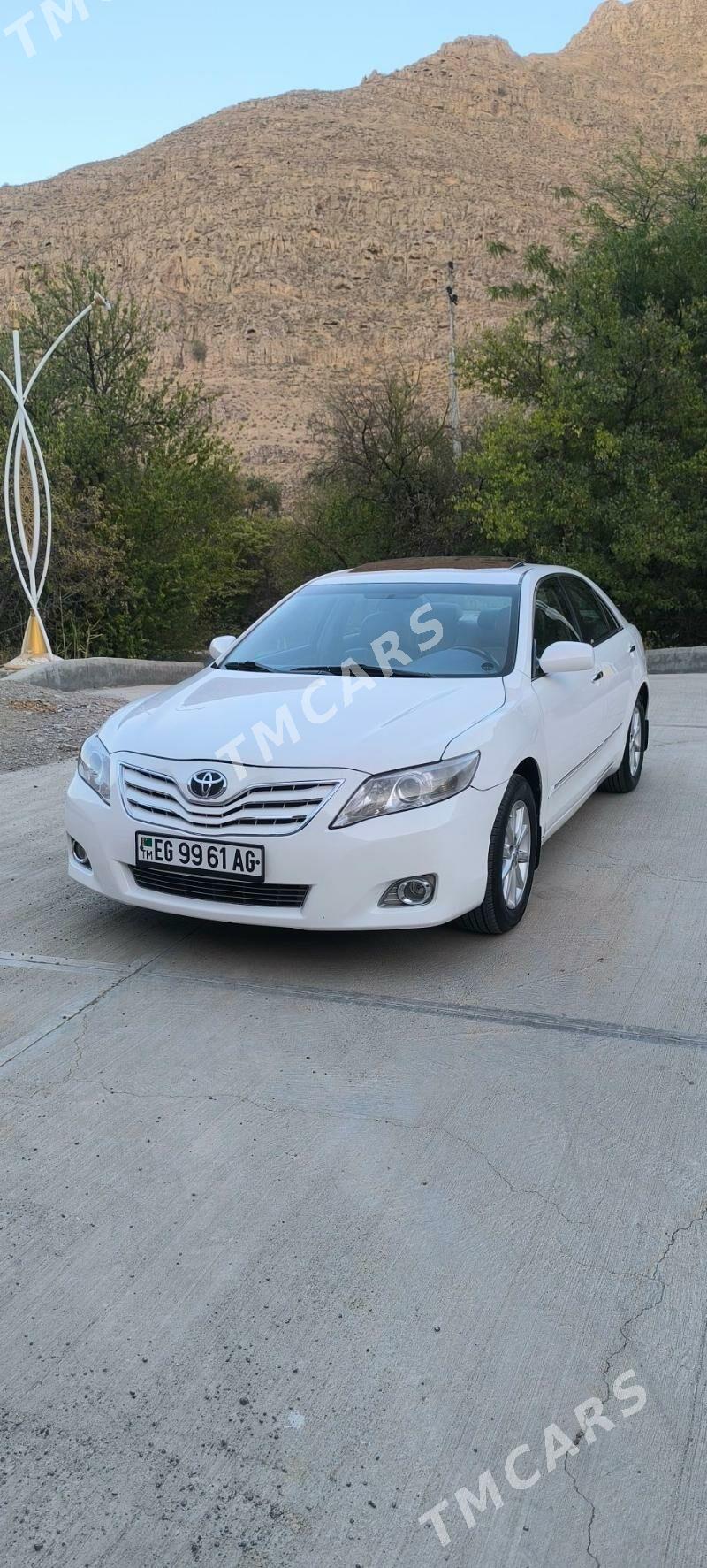 Toyota Camry 2010 - 195 000 TMT - Aşgabat - img 2