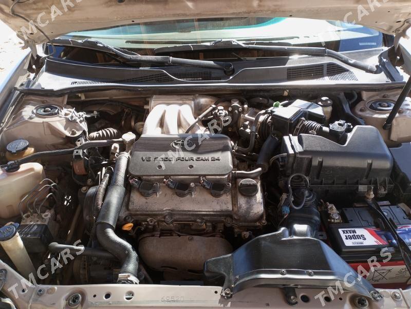 Toyota Camry 2002 - 170 000 TMT - Кёнеургенч - img 9