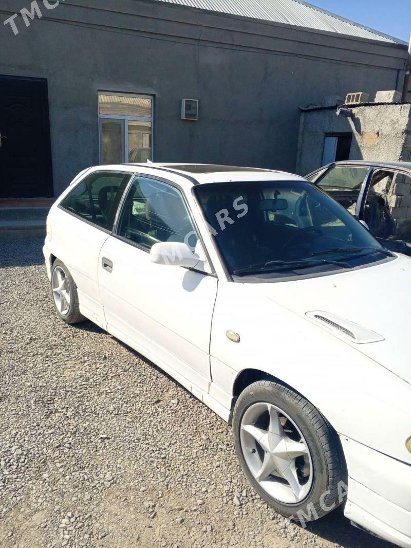 Opel Astra 1994 - 25 000 TMT - Бахарден - img 2