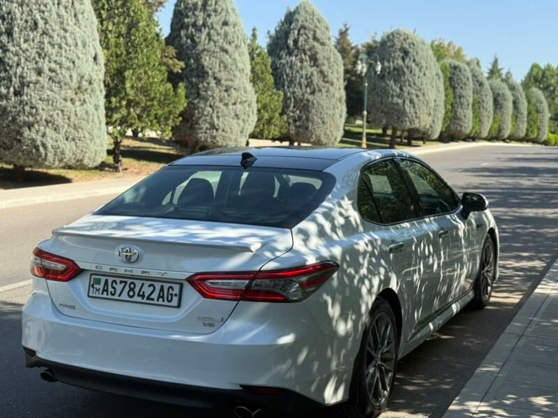 Toyota Camry 2019 - 345 000 TMT - Aşgabat - img 5