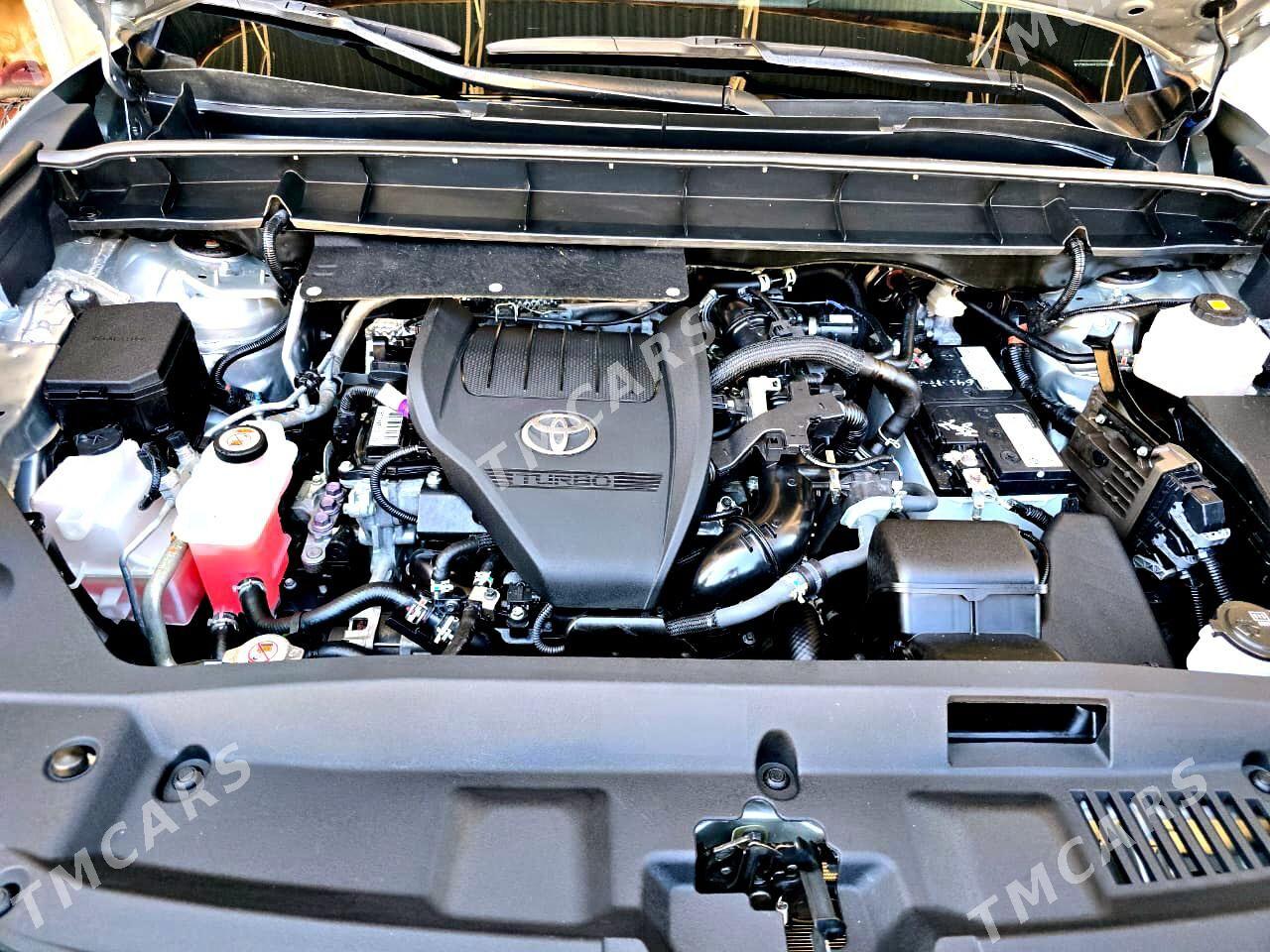Toyota Highlander 2024 - 520 000 TMT - Мары - img 9
