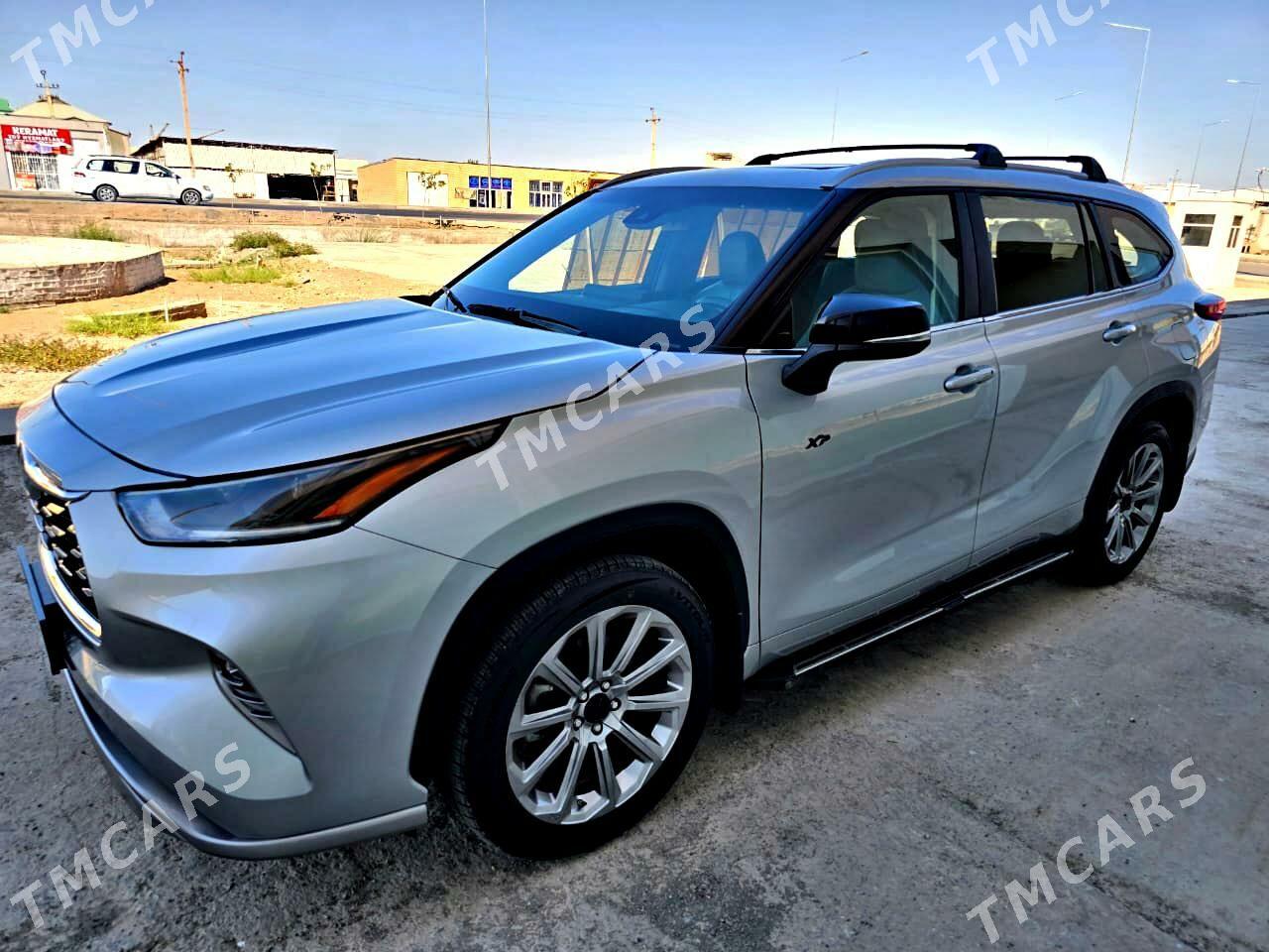 Toyota Highlander 2024 - 520 000 TMT - Мары - img 8