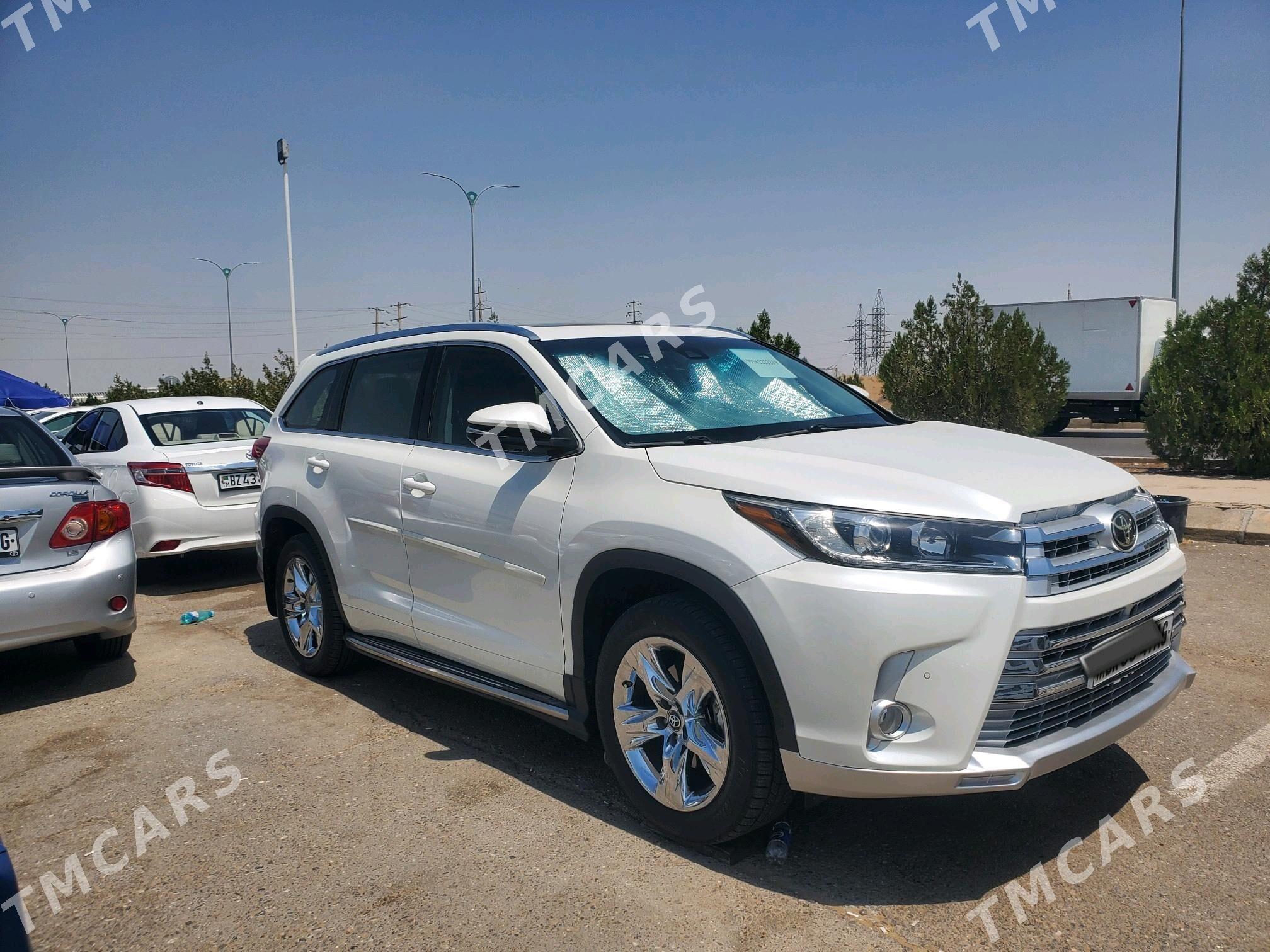 Toyota Highlander 2018 - 527 000 TMT - Ашхабад - img 5