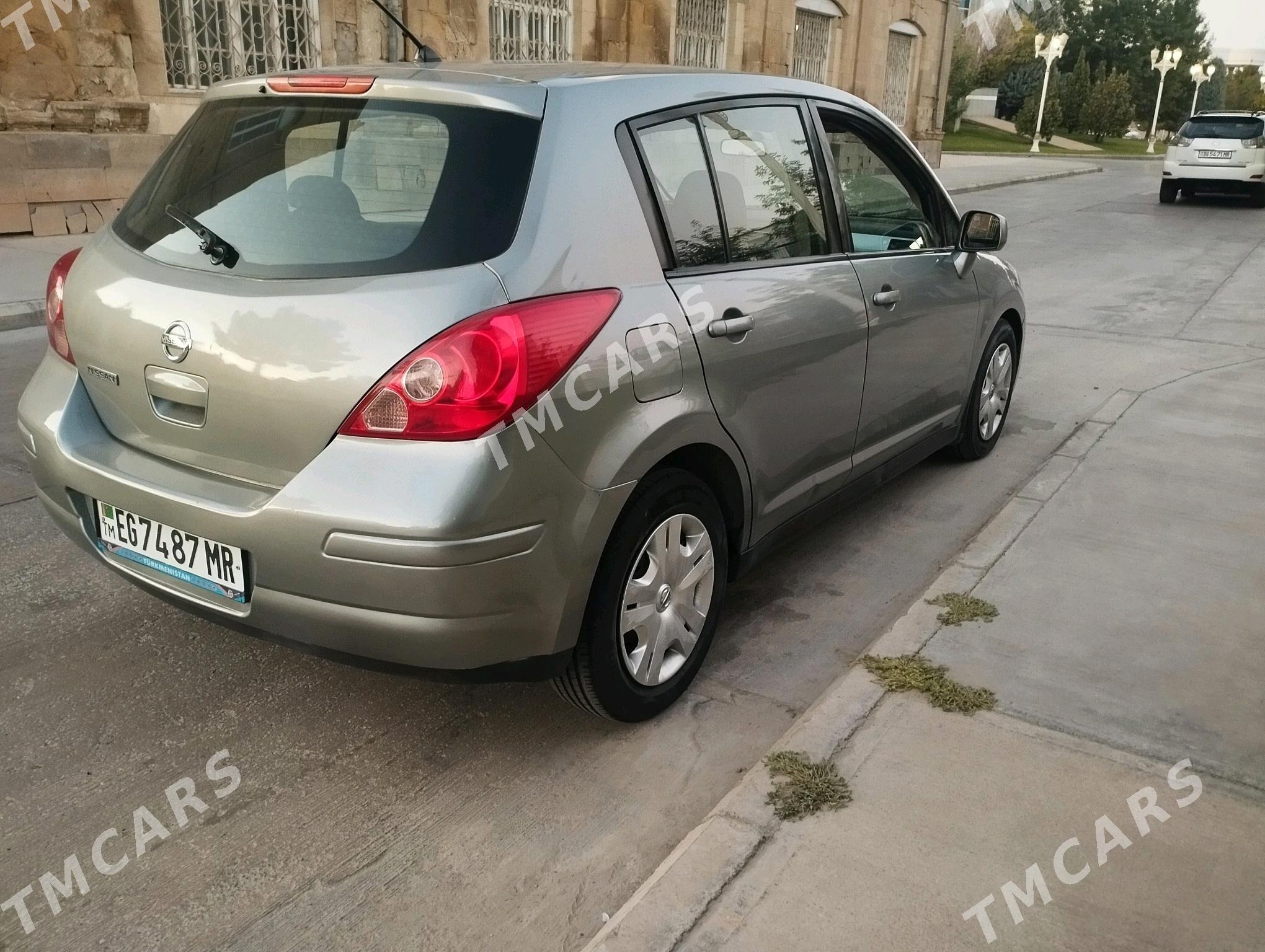 Nissan Versa 2010 - 105 000 TMT - Сакарчага - img 3