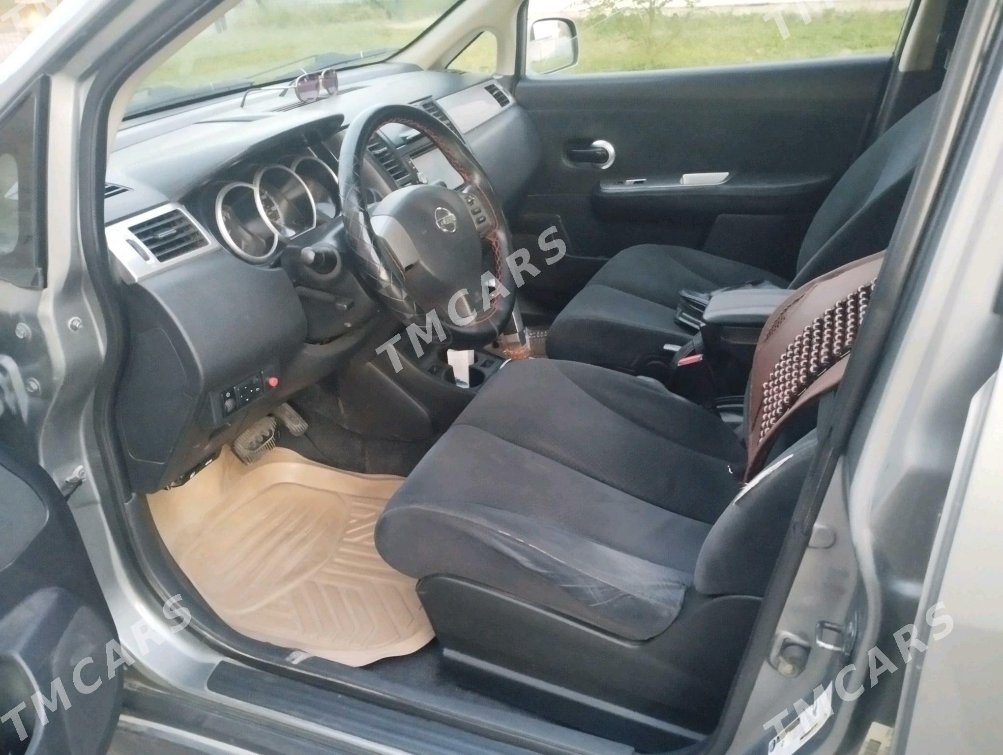 Nissan Versa 2010 - 105 000 TMT - Сакарчага - img 2