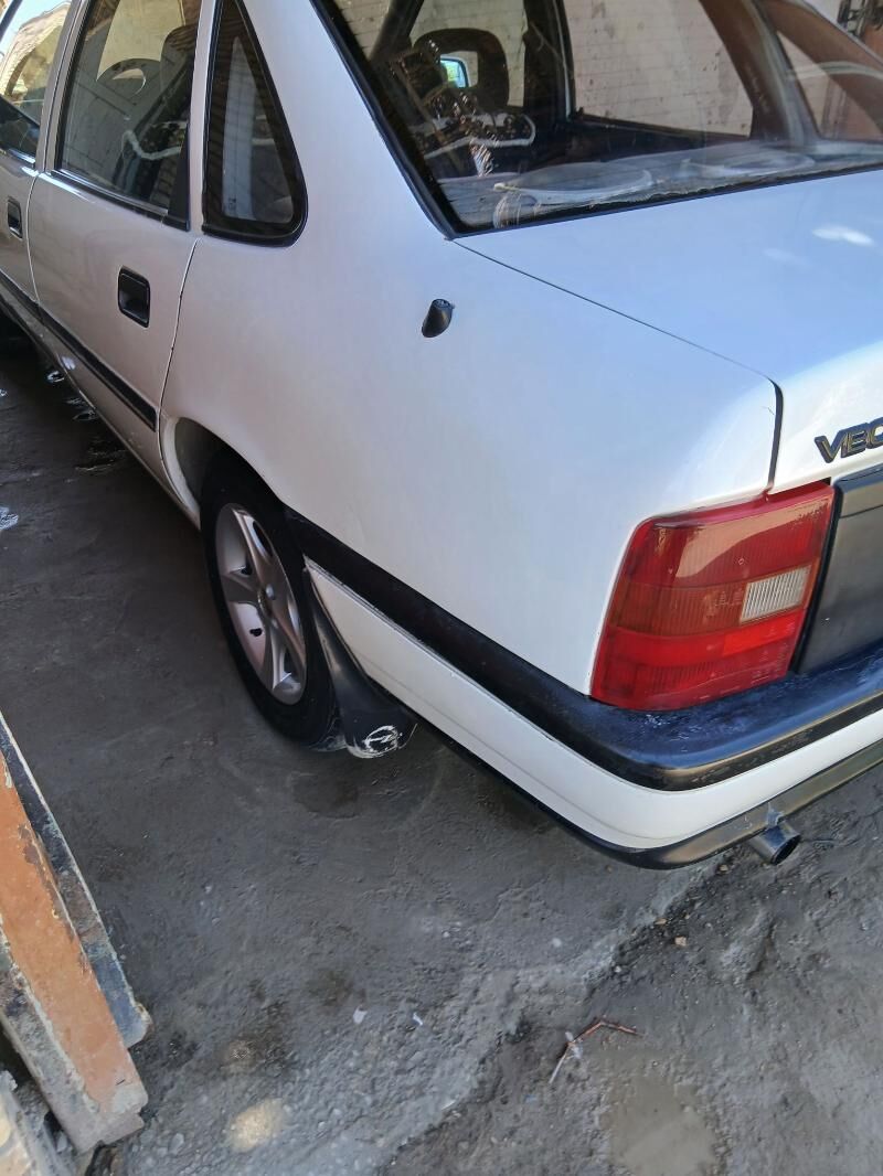 Opel Vectra 1992 - 25 000 TMT - Туркменабат - img 3