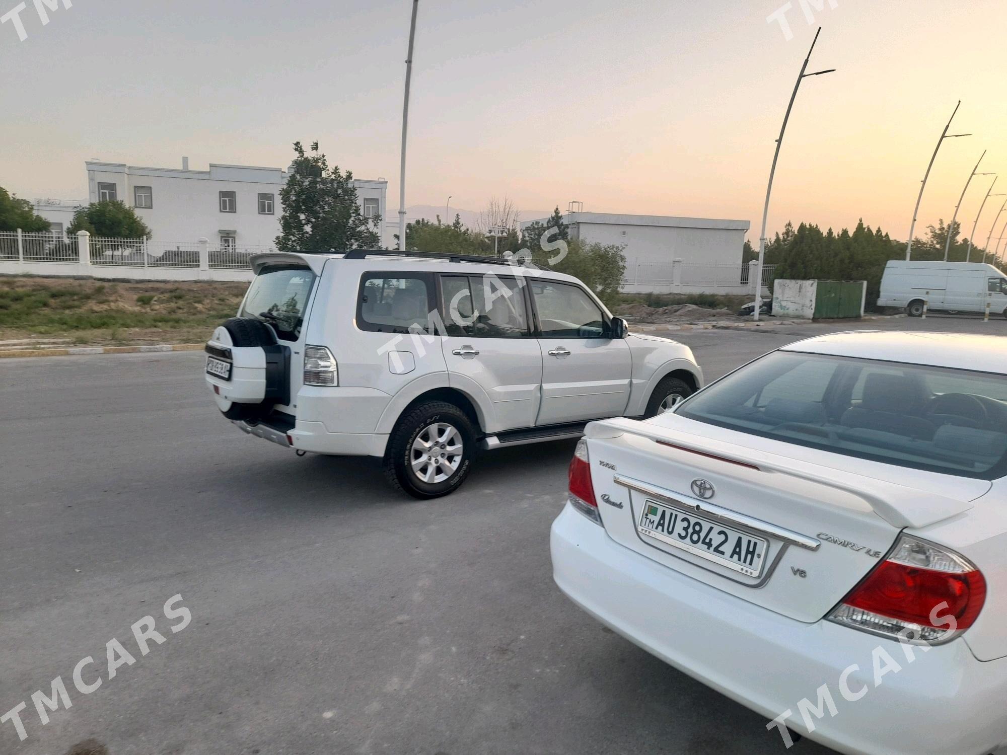 Mitsubishi Pajero 2014 - 250 000 TMT - Анев - img 8
