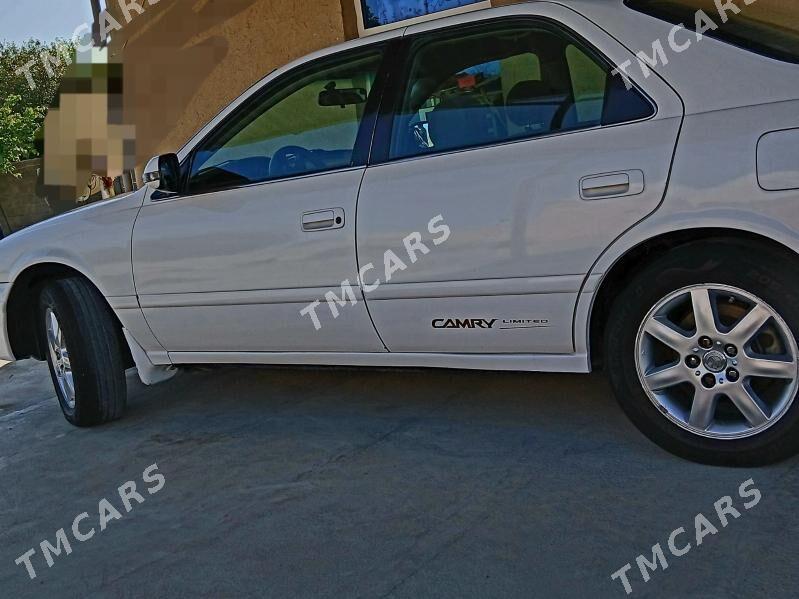 Toyota Camry 2000 - 147 000 TMT - Bäherden - img 6