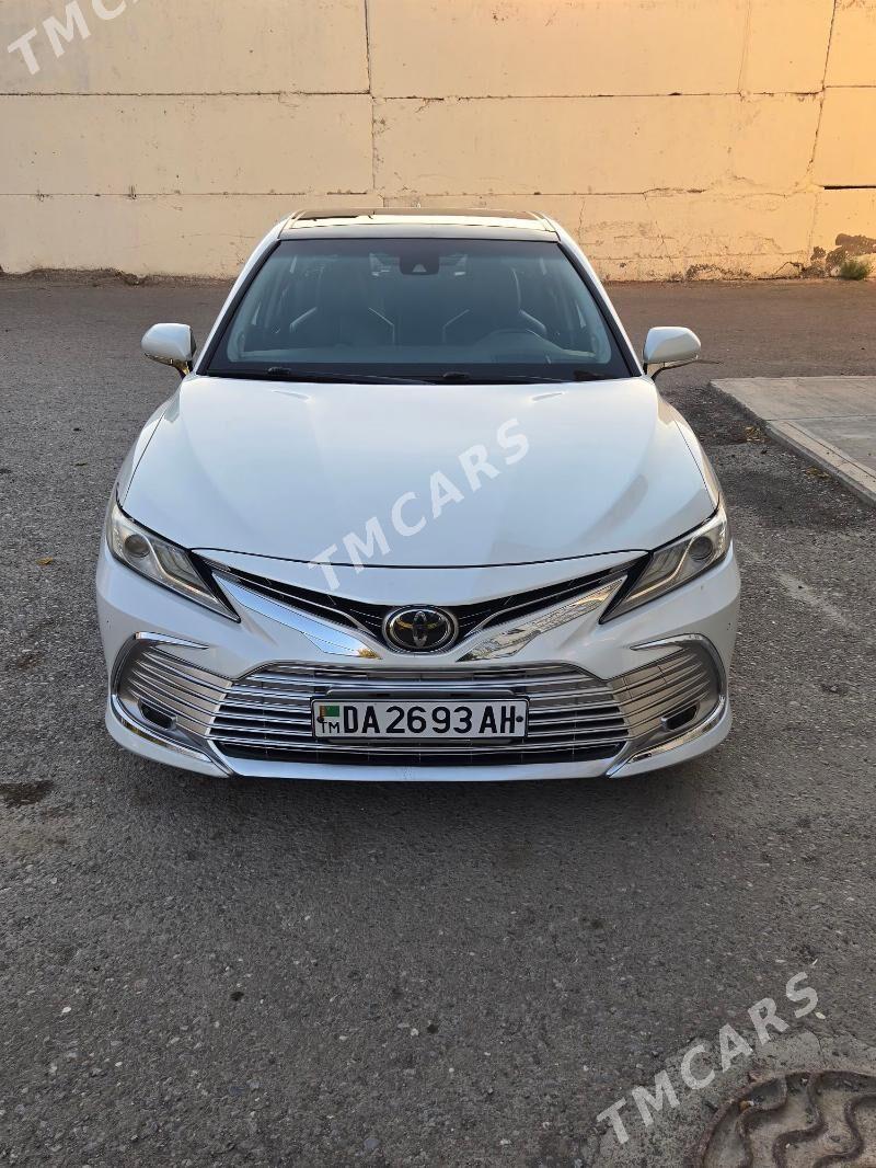 Toyota Camry 2018 - 400 000 TMT - Aşgabat - img 7