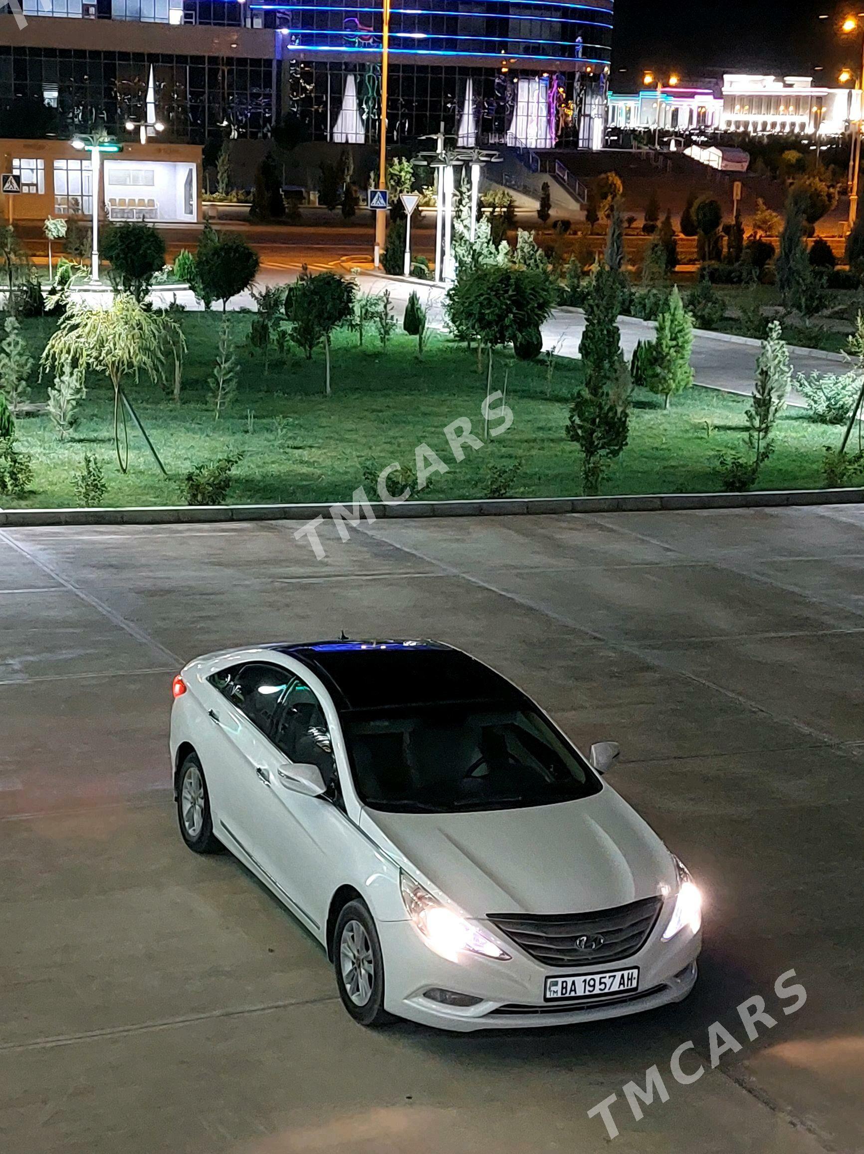 Hyundai Sonata 2011 - 155 000 TMT - Гёкдепе - img 8