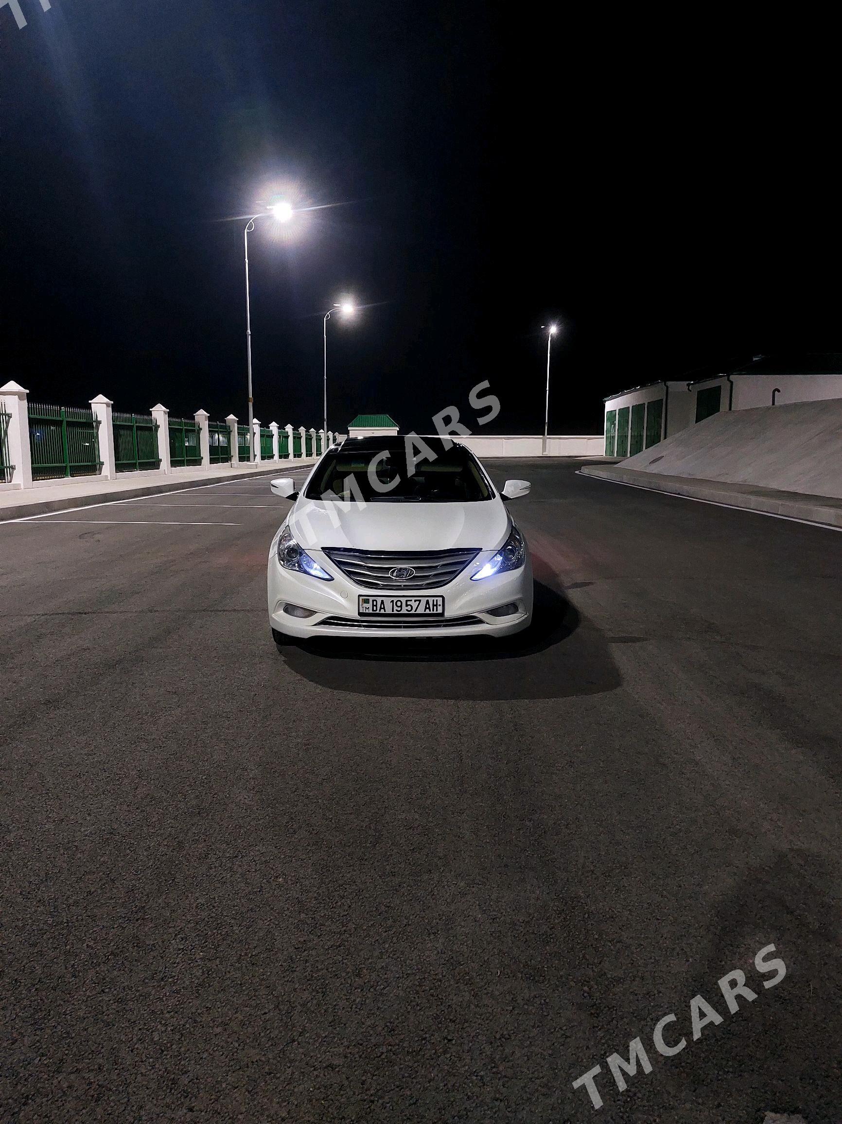Hyundai Sonata 2011 - 155 000 TMT - Гёкдепе - img 2