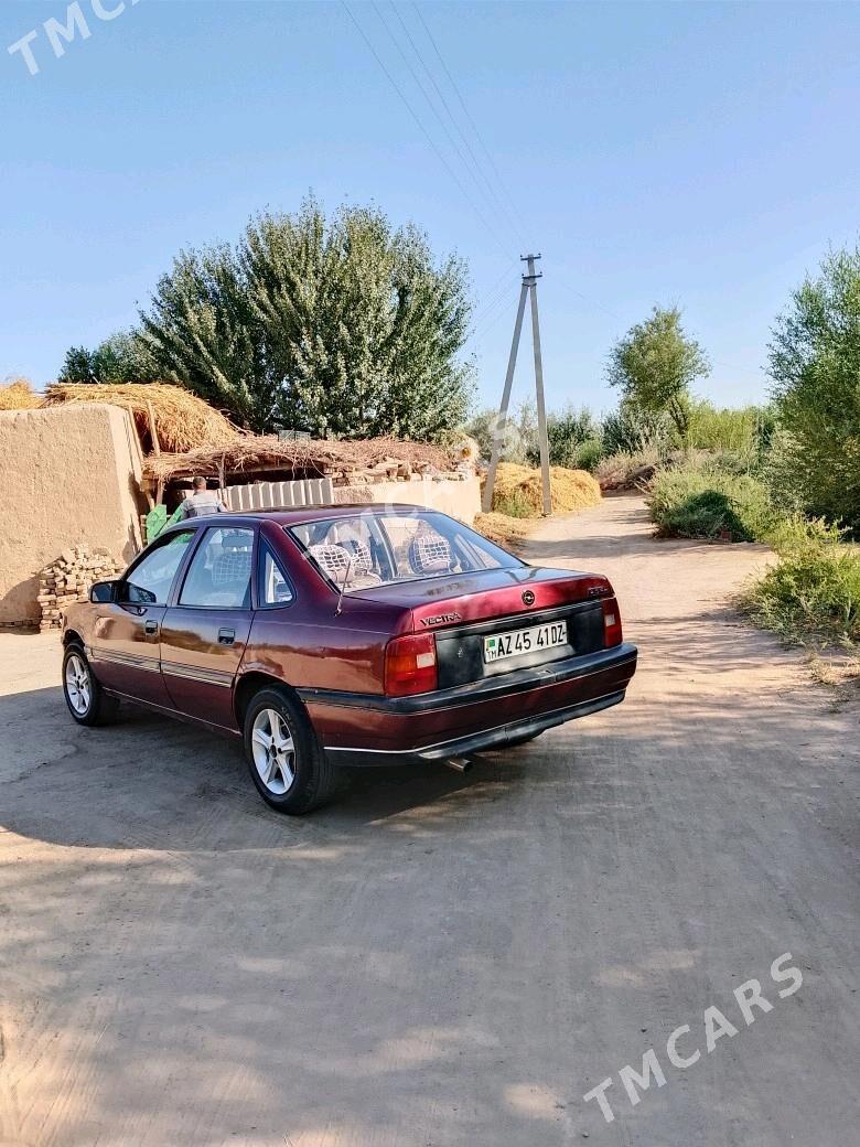 Opel Vectra 1991 - 40 000 TMT - Губадаг - img 1