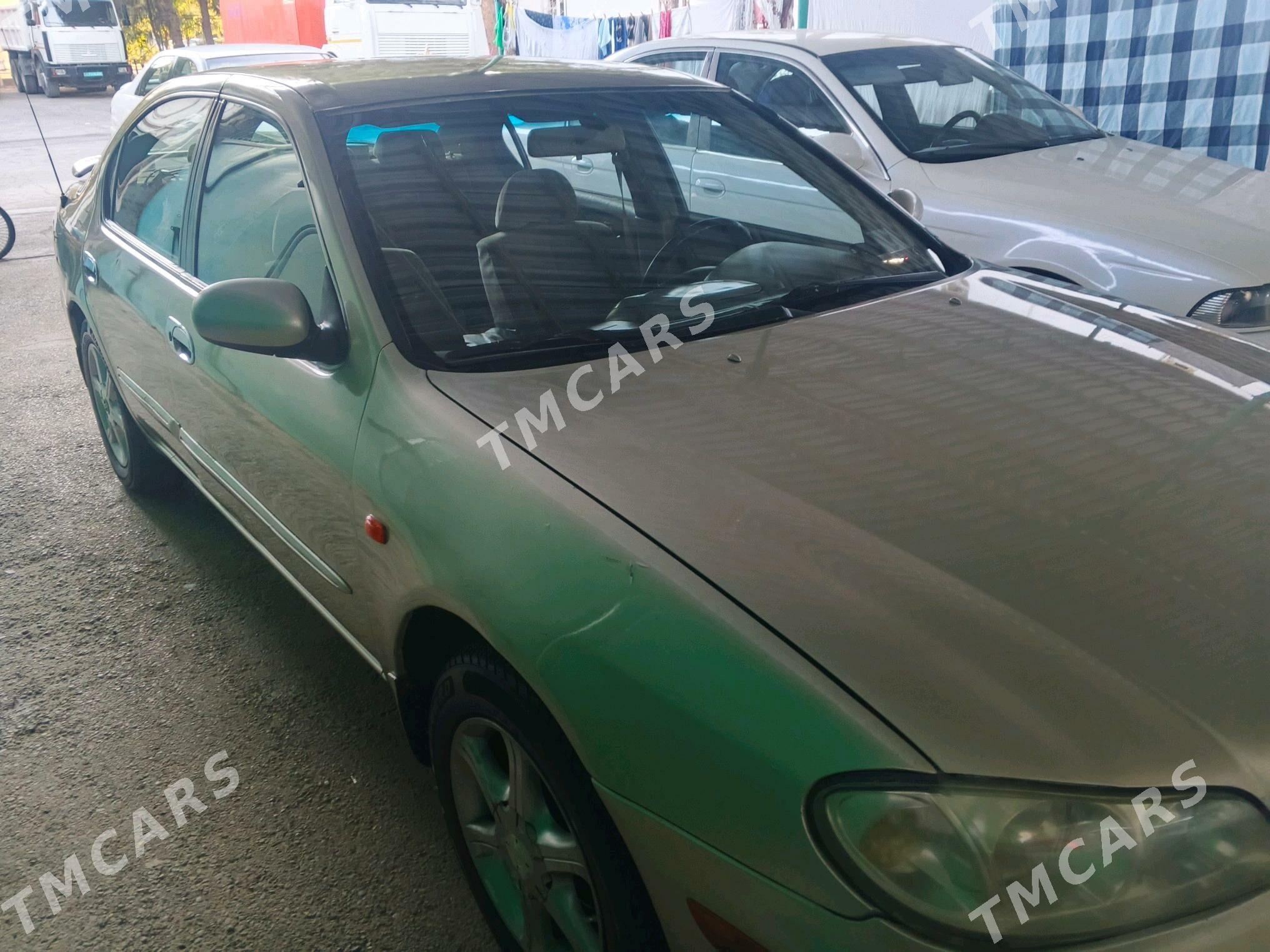 Nissan Maxima 2001 - 70 000 TMT - Bäherden - img 1