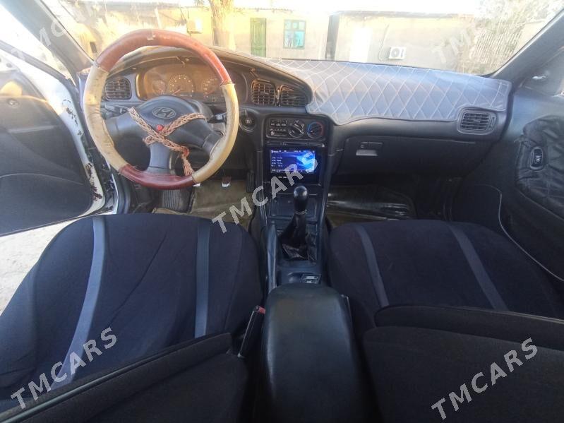 Hyundai Sonata 1996 - 36 000 TMT - Кака - img 1