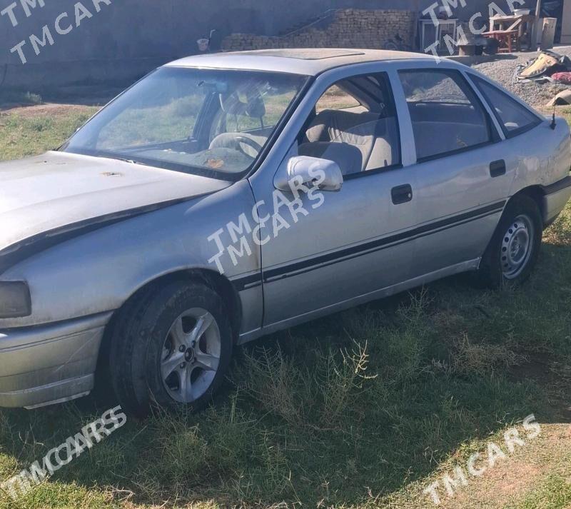 Opel Vectra 1989 - 15 000 TMT - Гёкдепе - img 1