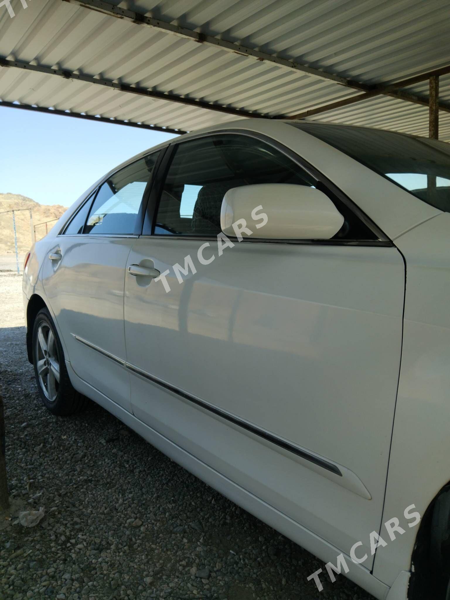 Toyota Camry 2008 - 135 000 TMT - Туркменбаши - img 3