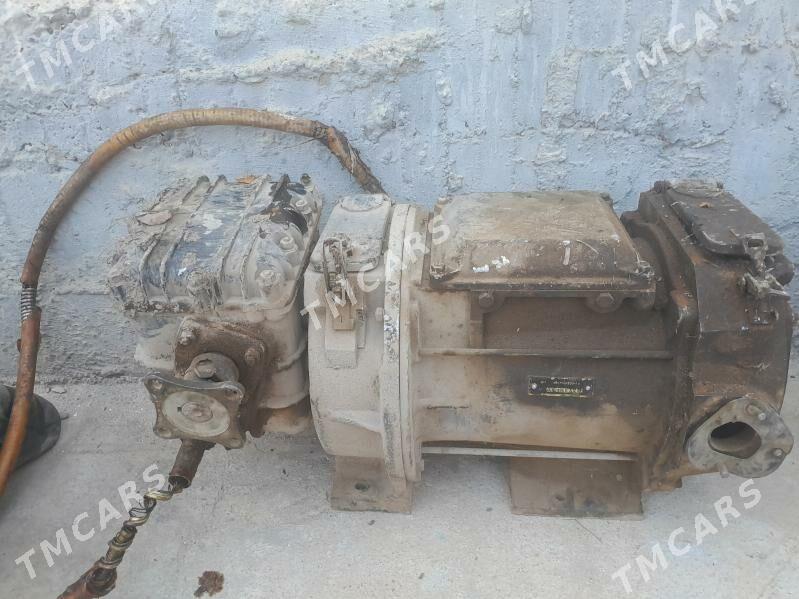 Armeyskiy generator GAB-4-0/23 - Кëши - img 3