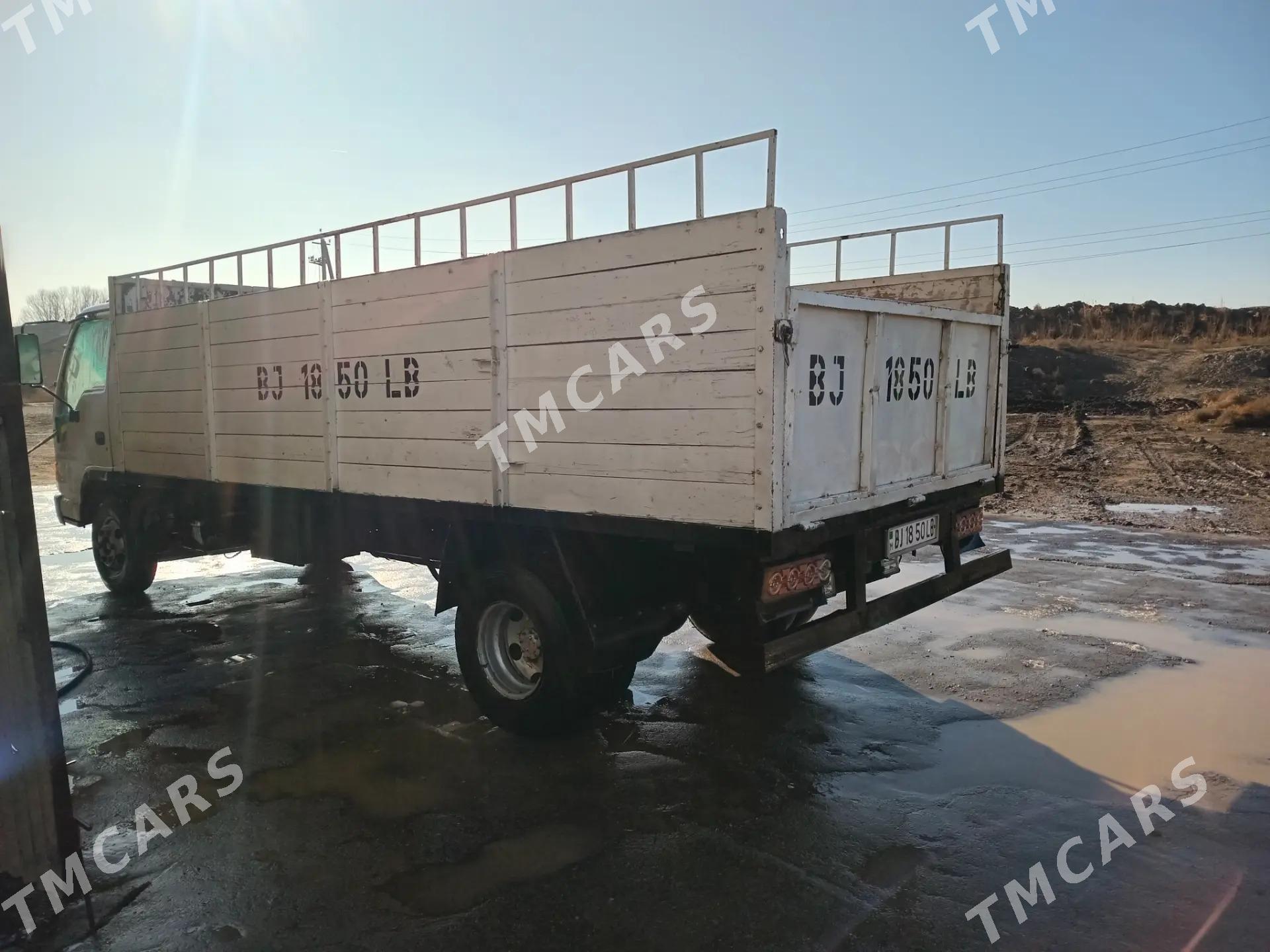 Isuzu Amigo 2000 - 220 000 TMT - Чарджоу - img 4
