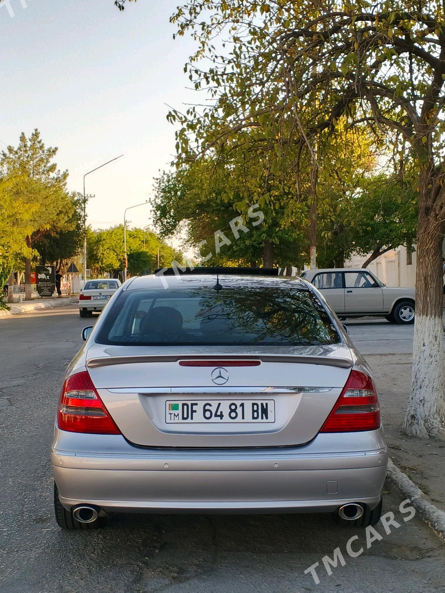 Mercedes-Benz E320 2003 - 140 000 TMT - Балканабат - img 2