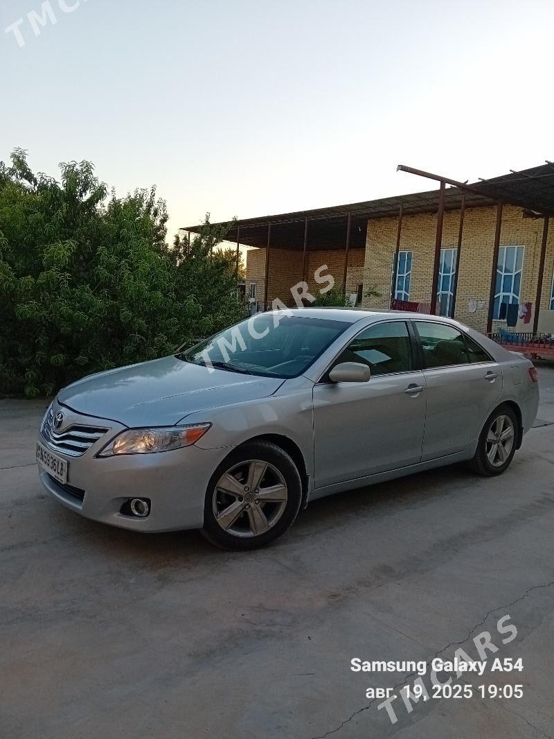 Toyota Camry 2011 - 170 000 TMT - Сакар - img 3