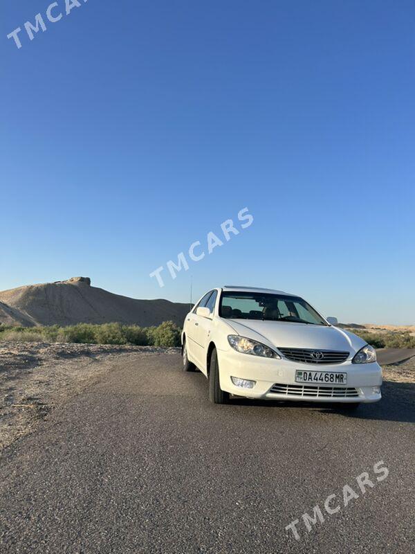 Toyota Camry 2005 - 240 000 TMT - Baýramaly - img 4