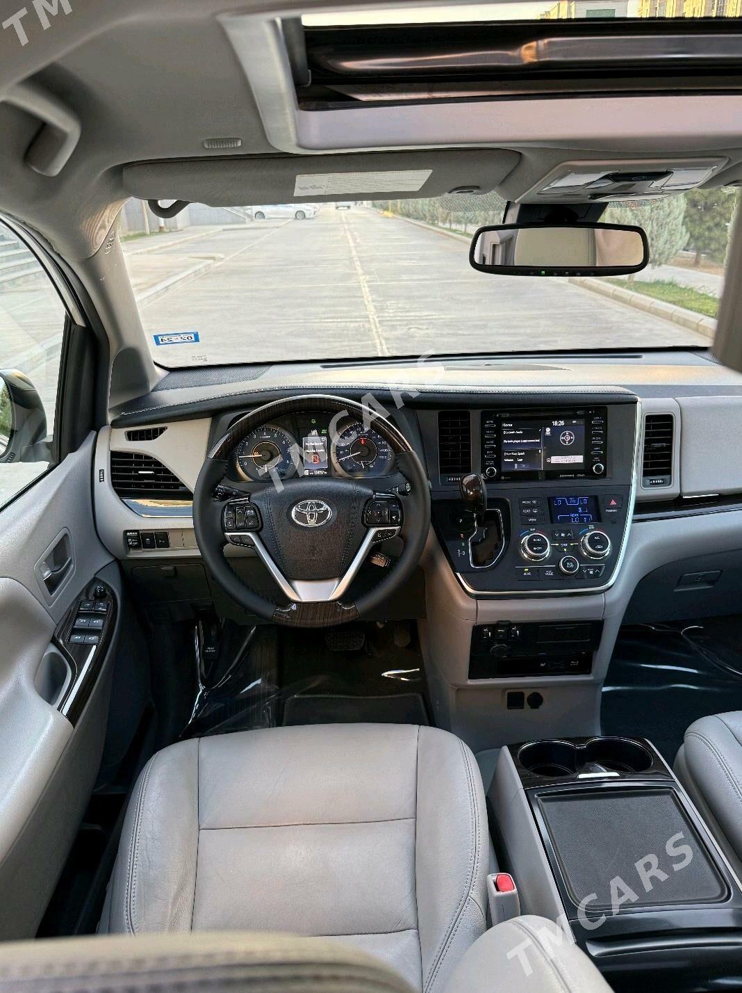 Toyota Sienna 2019 - 440 000 TMT - Ашхабад - img 5