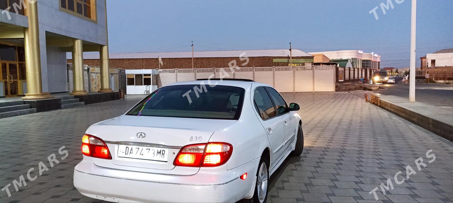 Infiniti I30 2000 - 85 000 TMT - Мары - img 4