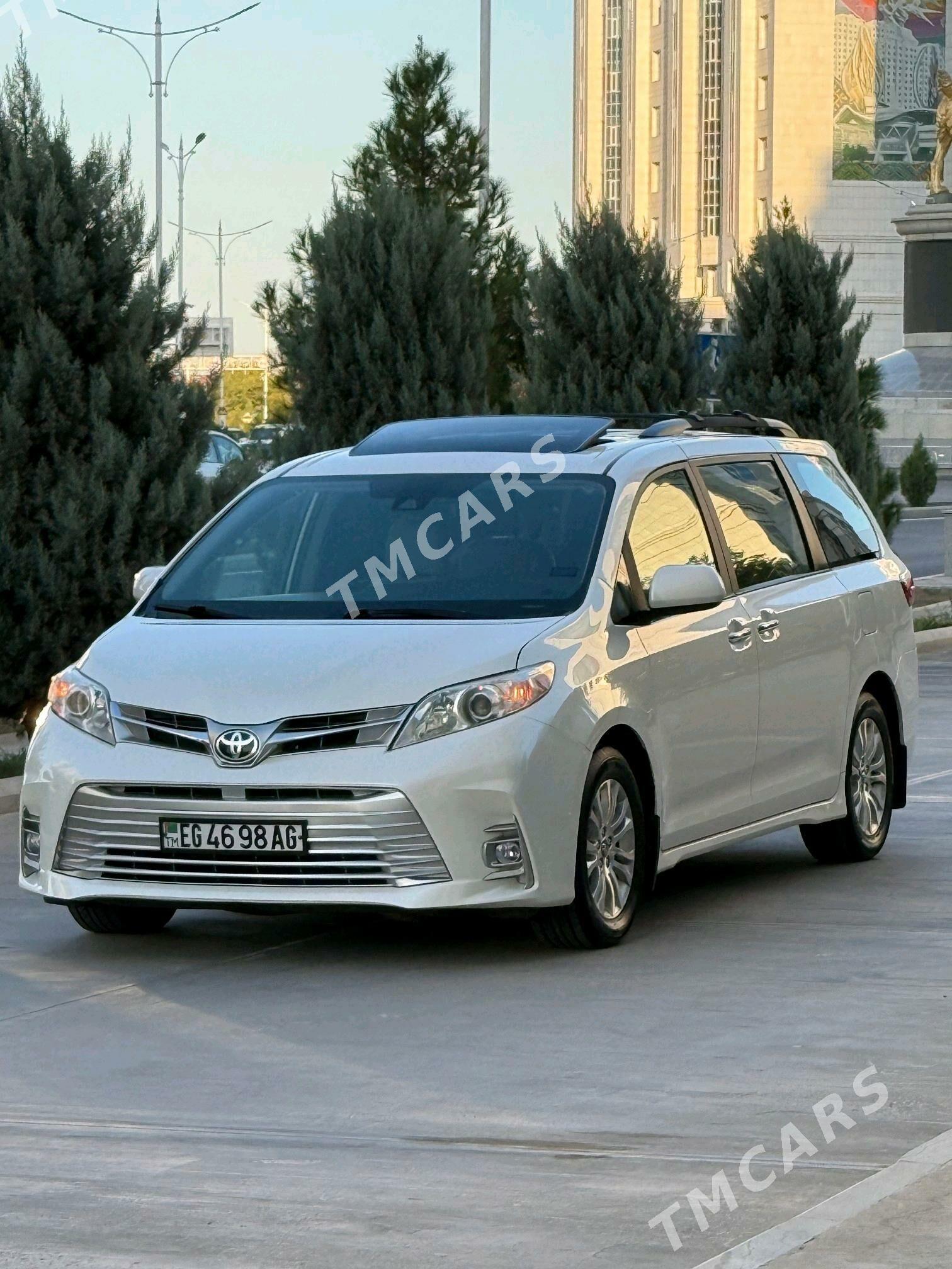 Toyota Sienna 2019 - 440 000 TMT - Ашхабад - img 2