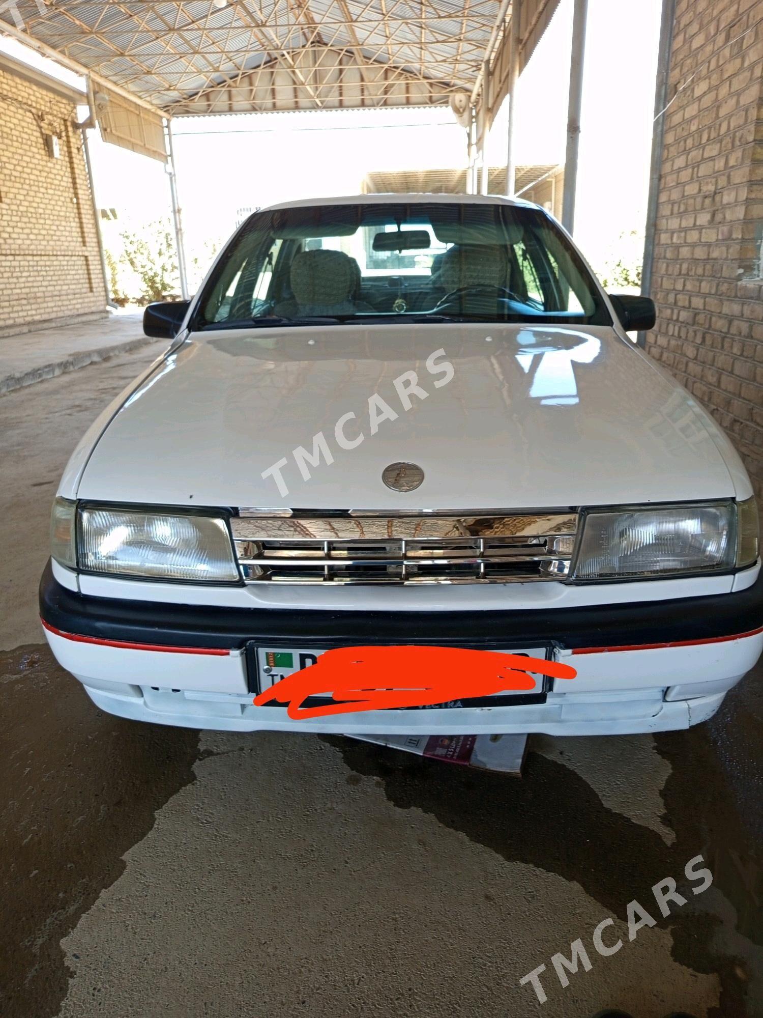 Opel Vectra 1989 - 32 000 TMT - Векильбазар - img 1