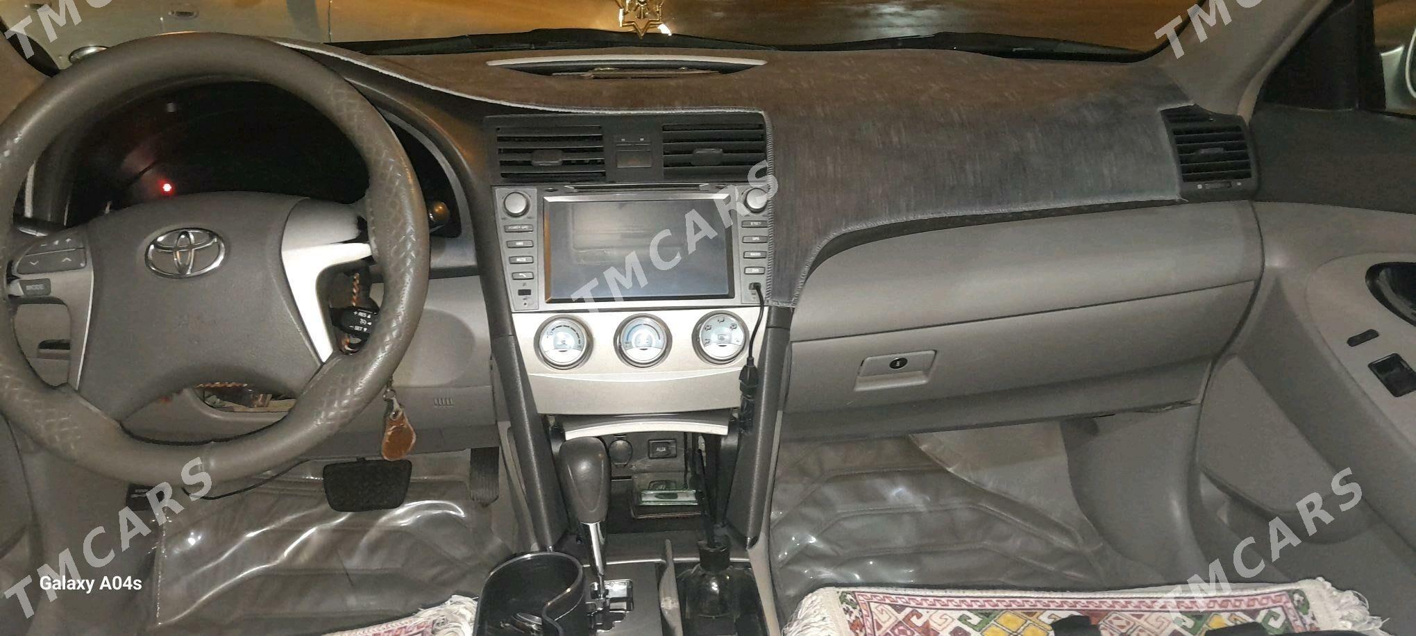 Toyota Camry 2007 - 205 000 TMT - Мары - img 4