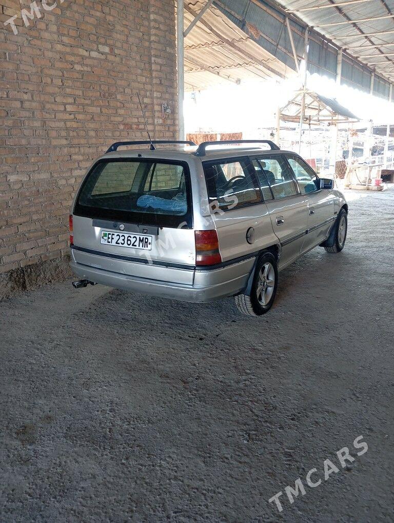 Opel Astra 1992 - 33 000 TMT - Мары - img 2