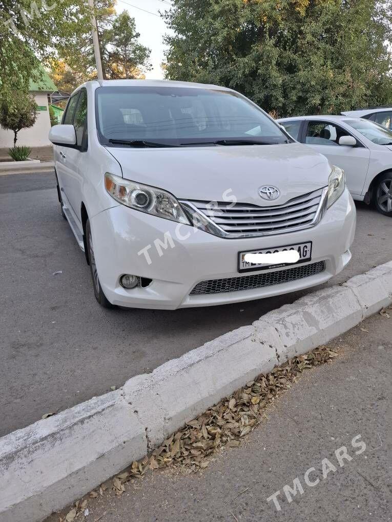 Toyota Sienna 2016 - 360 000 TMT - Aşgabat - img 2