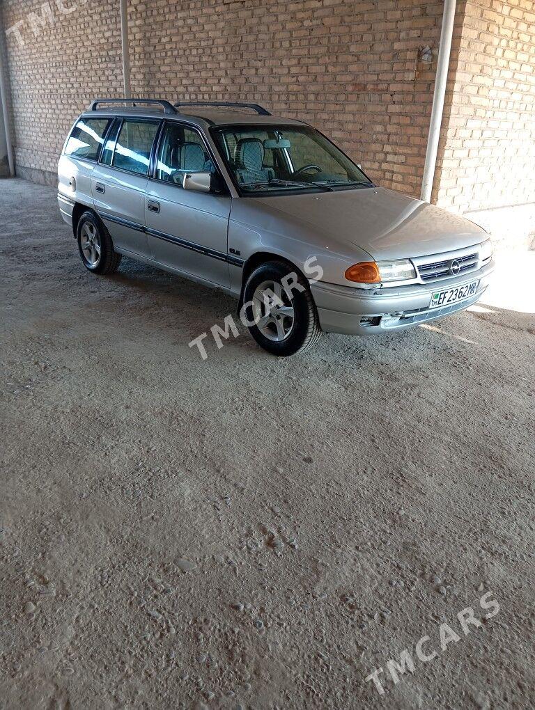 Opel Astra 1992 - 33 000 TMT - Мары - img 4