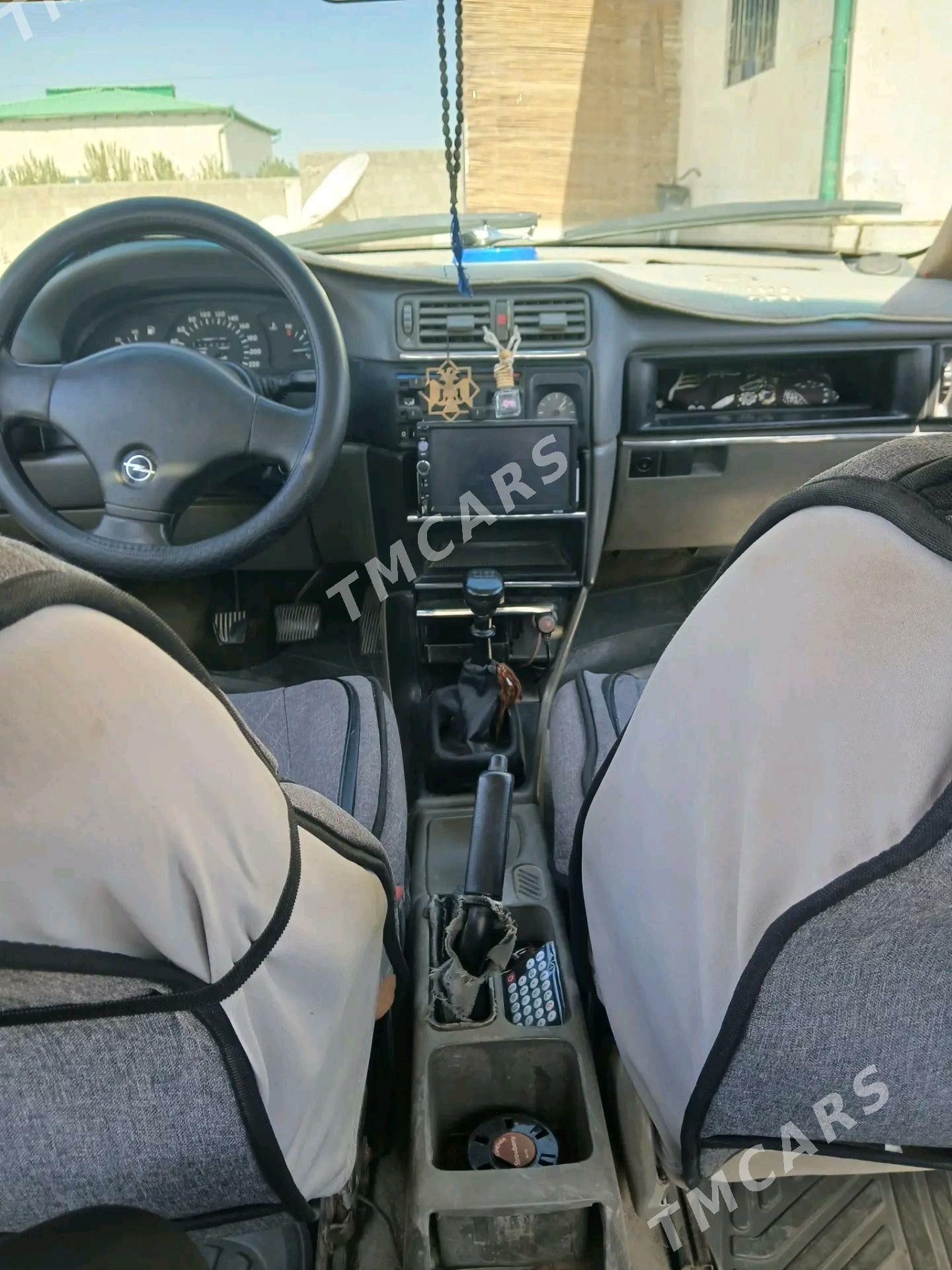 Opel Vectra 1990 - 35 000 TMT - Гарабекевюл - img 4