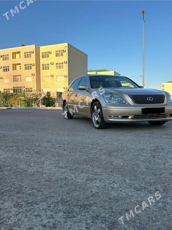 Lexus LS 430 2000 - 300 000 TMT - Мары - img 3