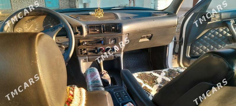 BMW 5 Series 1992 - 65 000 TMT - Мары - img 9