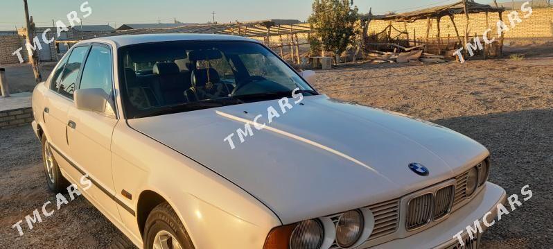 BMW 5 Series 1992 - 65 000 TMT - Мары - img 8