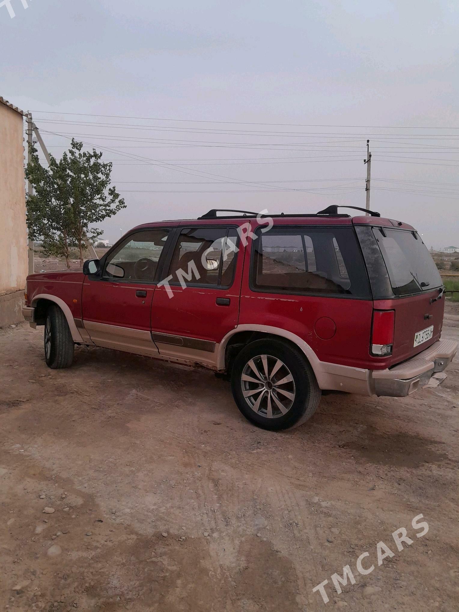 Ford Explorer 1993 - 50 000 TMT - Теджен - img 2