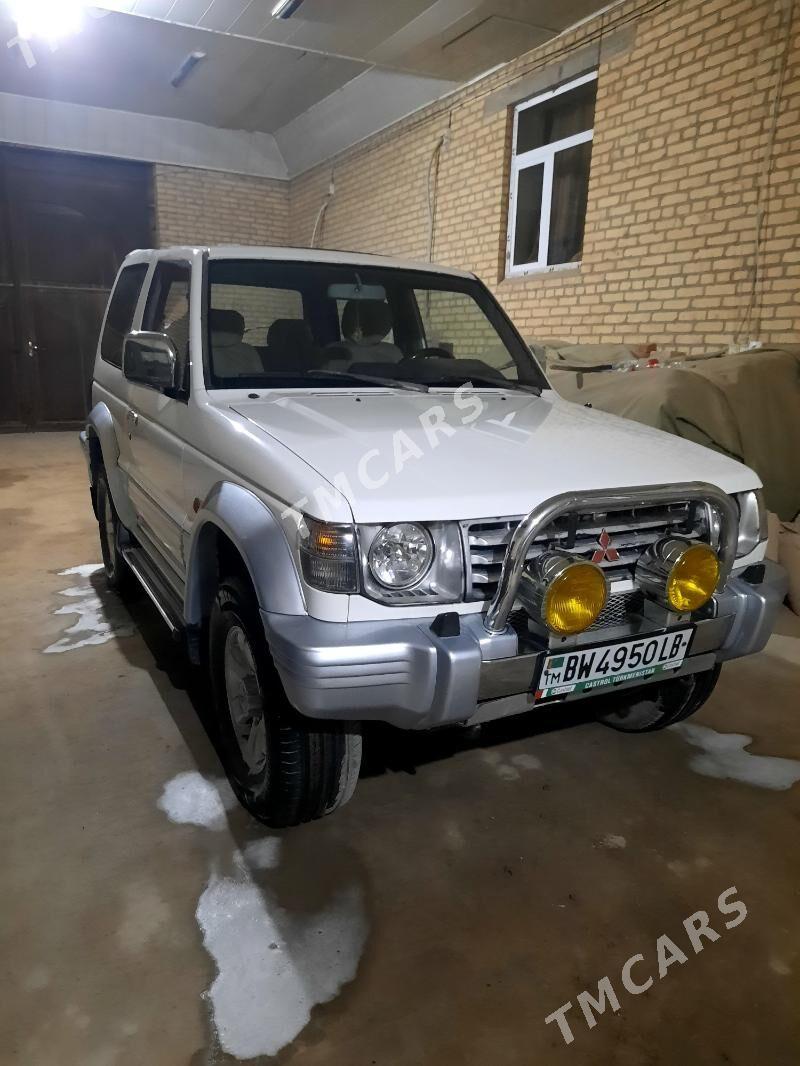 Mitsubishi Pajero 1993 - 75 000 TMT - Saýat - img 3