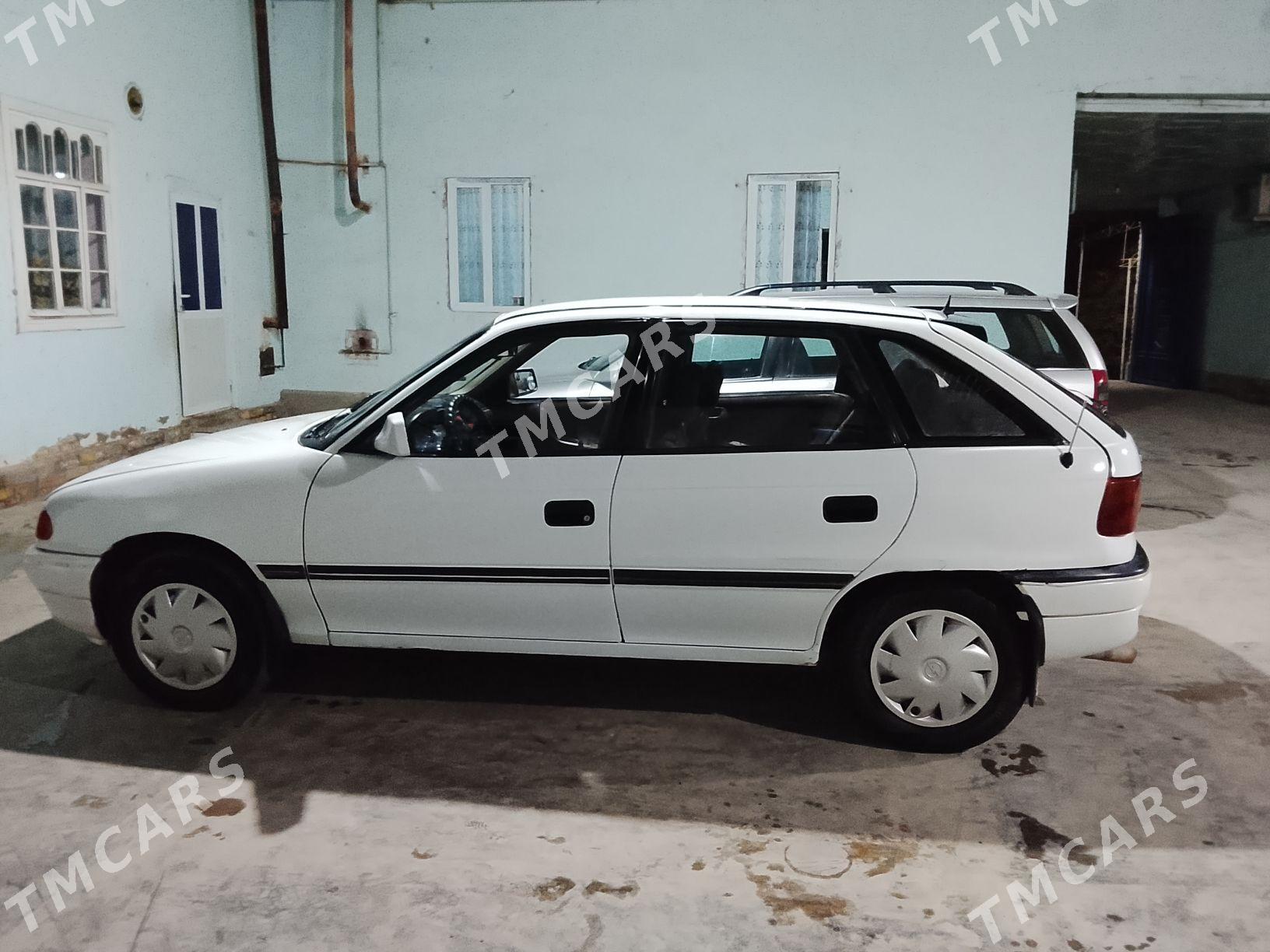 Opel Astra 1992 - 33 000 TMT - Туркменабат - img 3