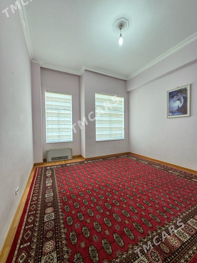 Элитка Чехова 12/6 этаж 4 ком - Çehow köç. (A.Nyýazow şaýoly) - img 4