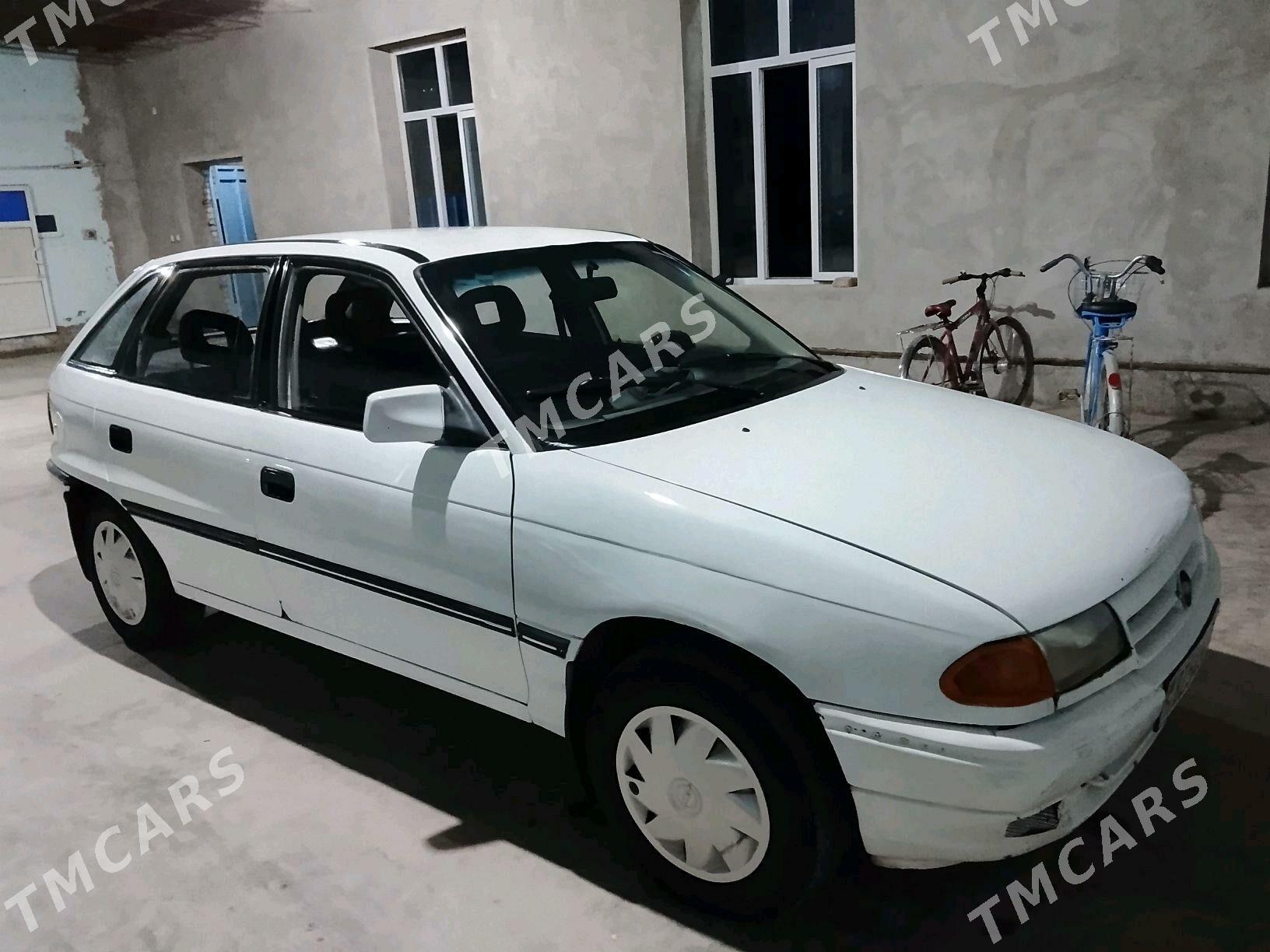 Opel Astra 1992 - 33 000 TMT - Туркменабат - img 4