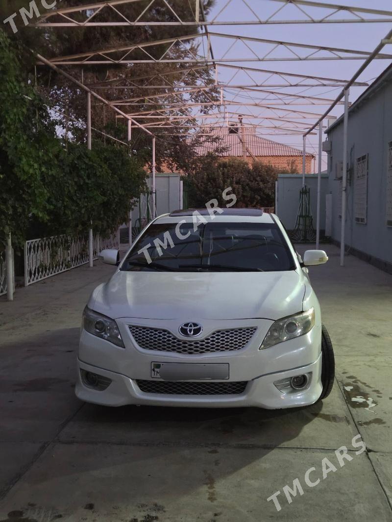 Toyota Camry 2008 - 180 000 TMT - Теджен - img 7