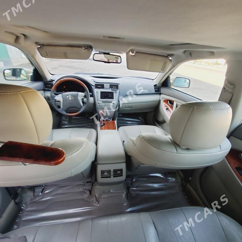 Toyota Camry 2011 - 250 000 TMT - Gubadag - img 7